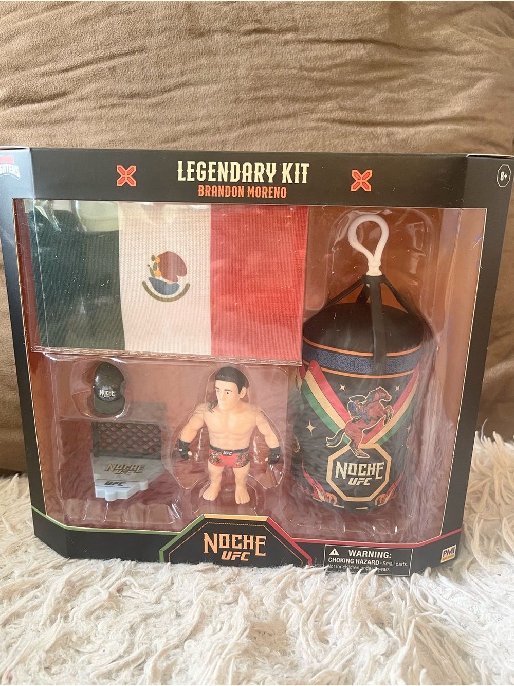 BNWT Noche UFC Octagon Fighters Collector Box